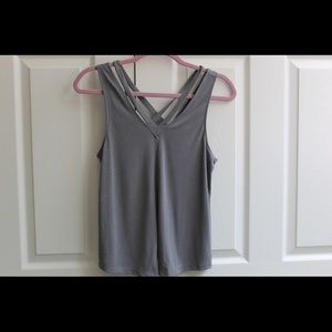 American Eagle grey tank top